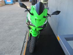 2025 Kawasaki NINJA 500 SE (LAMS) GREEN/KRT