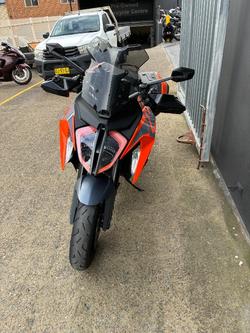 2022 Ktm 1290 SUPER DUKE GT ORANGE