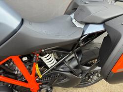 2022 Ktm 1290 SUPER DUKE GT ORANGE