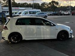 2015 Volkswagen Golf R