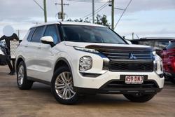 2021 Mitsubishi Outlander ES