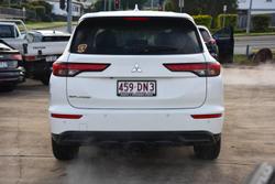 2021 Mitsubishi Outlander ES