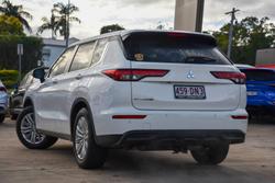 2021 Mitsubishi Outlander ES
