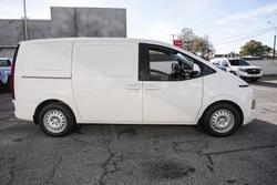 2022 Hyundai STARIA LOAD