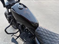 2011 HARLEY-DAVIDSON XL883 IRON 883