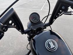 2011 HARLEY-DAVIDSON XL883 IRON 883