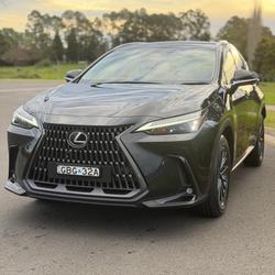 2026 Lexus NX 450h+ Luxury