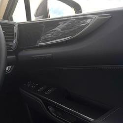 2026 Lexus NX 450h+ Luxury
