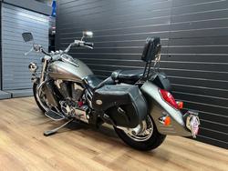 2007 Honda VTX1300 (VTX1300S) Silver