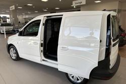 2026 Volkswagen Caddy TDI320