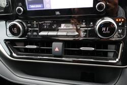 2021 Toyota Kluger Grande