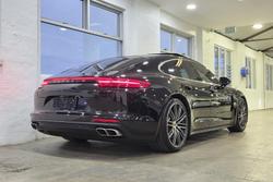 2017 Porsche Panamera Turbo
