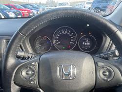 2015 Honda HR-V VTi-L