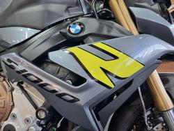 2024 BMW Motorrad S 1000 R SPORT
