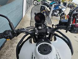 2024 ROYAL ENFIELD (SEE ALSO ENFIEL HIMALAYAN 450 White