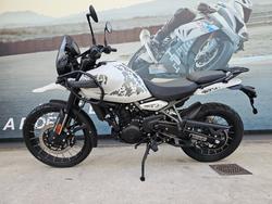 2024 ROYAL ENFIELD (SEE ALSO ENFIEL HIMALAYAN 450 White