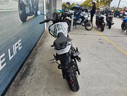 2024 ROYAL ENFIELD (SEE ALSO ENFIEL HIMALAYAN 450 White