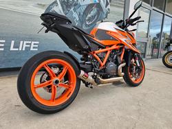 2023 Ktm 1290 SUPER DUKE R Orange