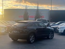 2022 Mazda MX-30 G20e Evolve