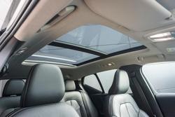2026 Volvo XC40 Plus B4