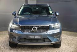2026 Volvo XC40 Plus B4