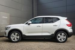 2026 Volvo XC40 Plus B4