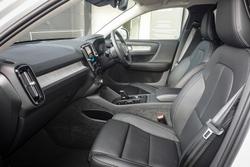 2026 Volvo XC40 Plus B4