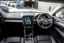 2026 Volvo XC40 Plus B4