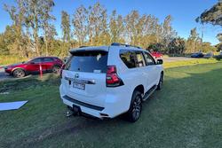 2023 Toyota Landcruiser Prado VX