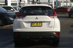 2023 Mitsubishi Eclipse Cross PHEV ES