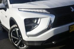 2023 Mitsubishi Eclipse Cross PHEV ES