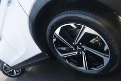 2023 Mitsubishi Eclipse Cross PHEV ES
