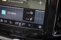 2023 Volvo XC60 Plus B5