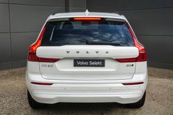 2023 Volvo XC60 Plus B5
