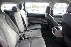 2024 Kia Carnival S