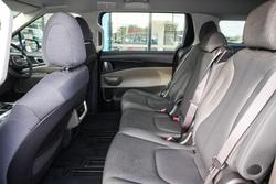 2024 Kia Carnival S