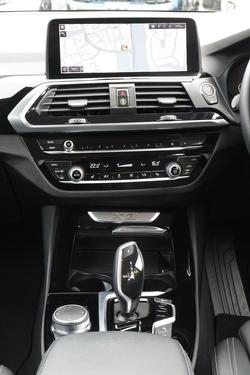 2021 BMW X3 sDrive20i