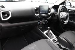 2025 Hyundai Venue Active