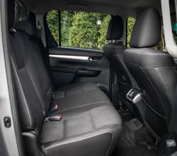 2021 Toyota Hilux SR5
