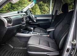 2021 Toyota Hilux SR5