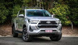 2021 Toyota Hilux SR5