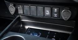 2021 Toyota Hilux SR5