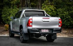 2021 Toyota Hilux SR5
