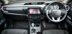 2021 Toyota Hilux SR5