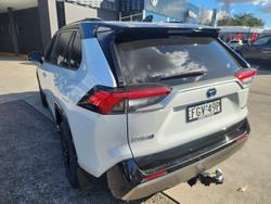 2024 Toyota RAV4 XSE