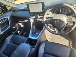 2024 Toyota RAV4 XSE