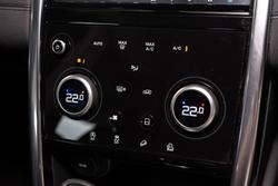 2020 Land Rover Discovery Sport D180 SE