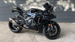2019 Yamaha YZF-R1 Black