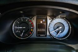 2022 Toyota Hilux SR5