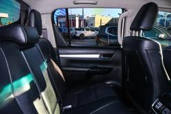 2022 Toyota Hilux SR5